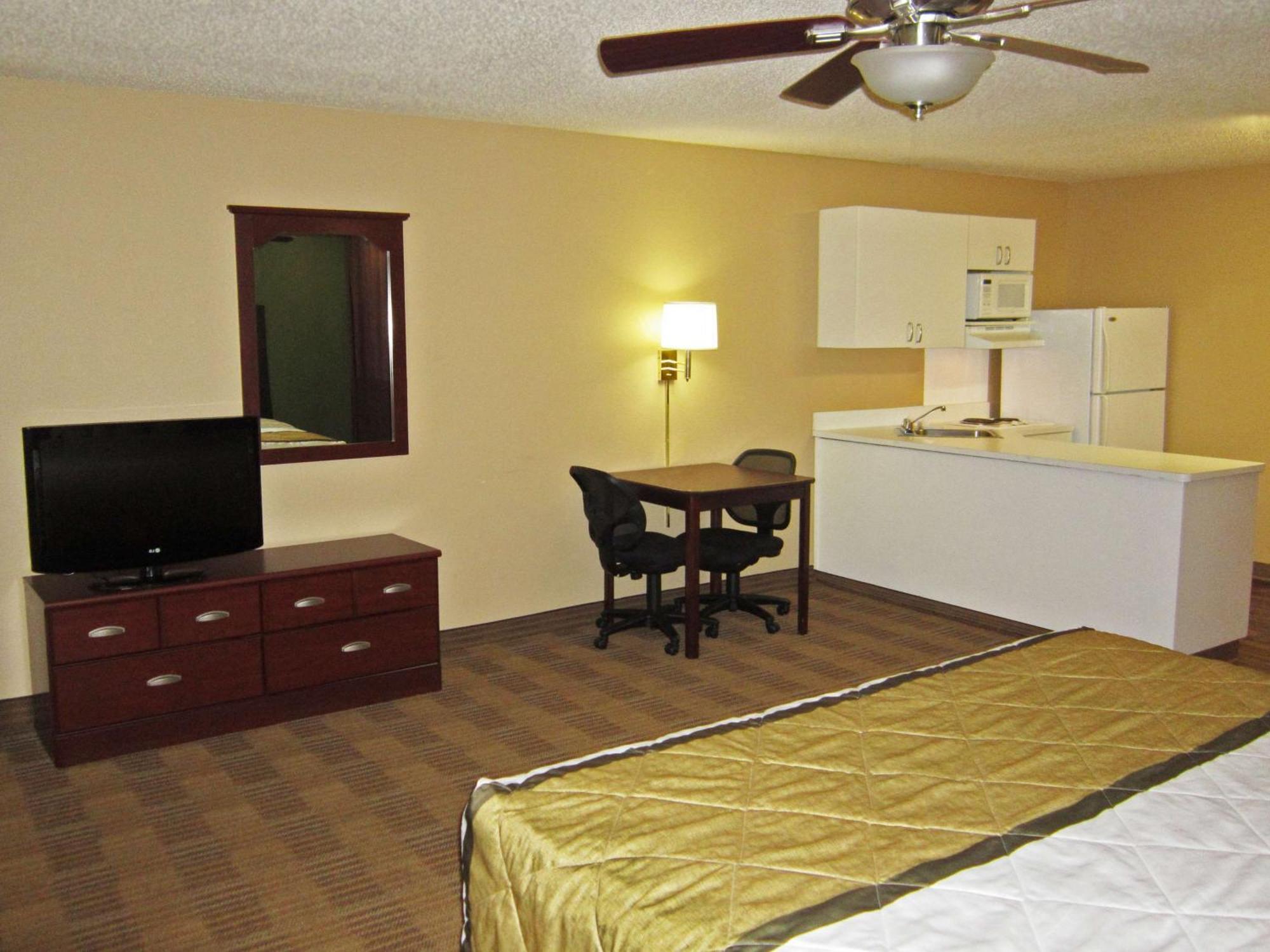 Extended Stay America Select Suites - Hartford - Manchester Buitenkant foto