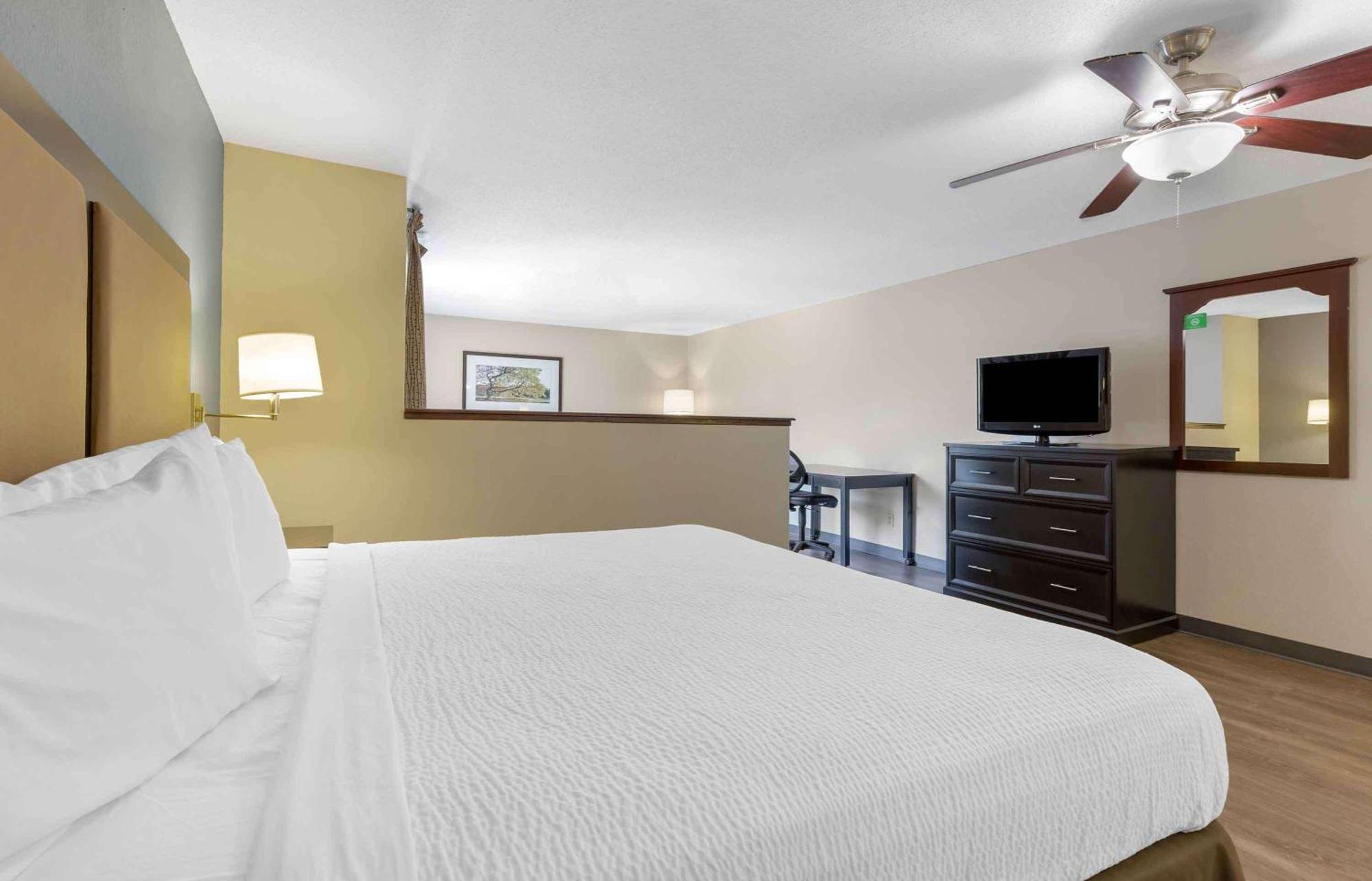 Extended Stay America Select Suites - Hartford - Manchester Buitenkant foto