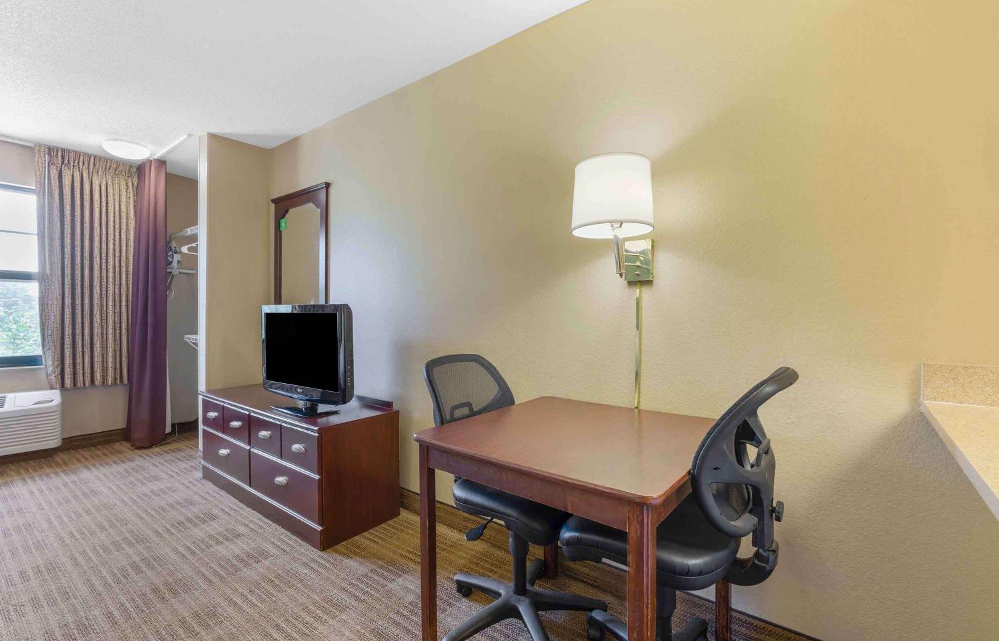 Extended Stay America Select Suites - Hartford - Manchester Buitenkant foto