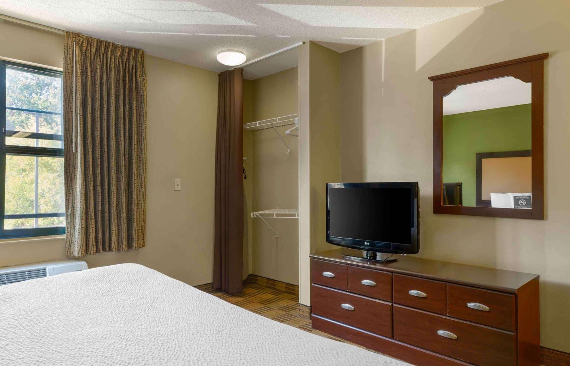 Extended Stay America Select Suites - Hartford - Manchester Buitenkant foto