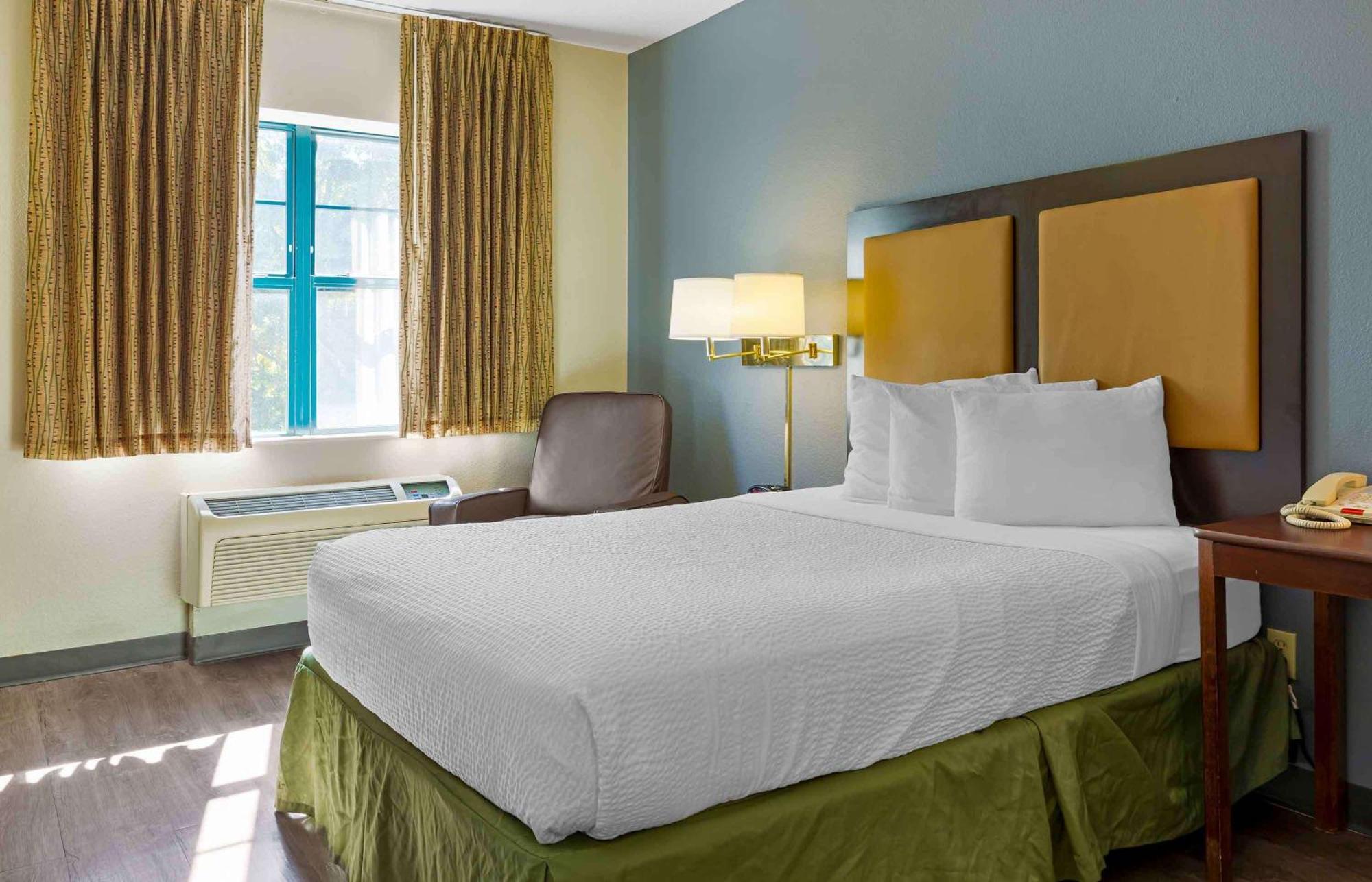 Extended Stay America Select Suites - Hartford - Manchester Buitenkant foto