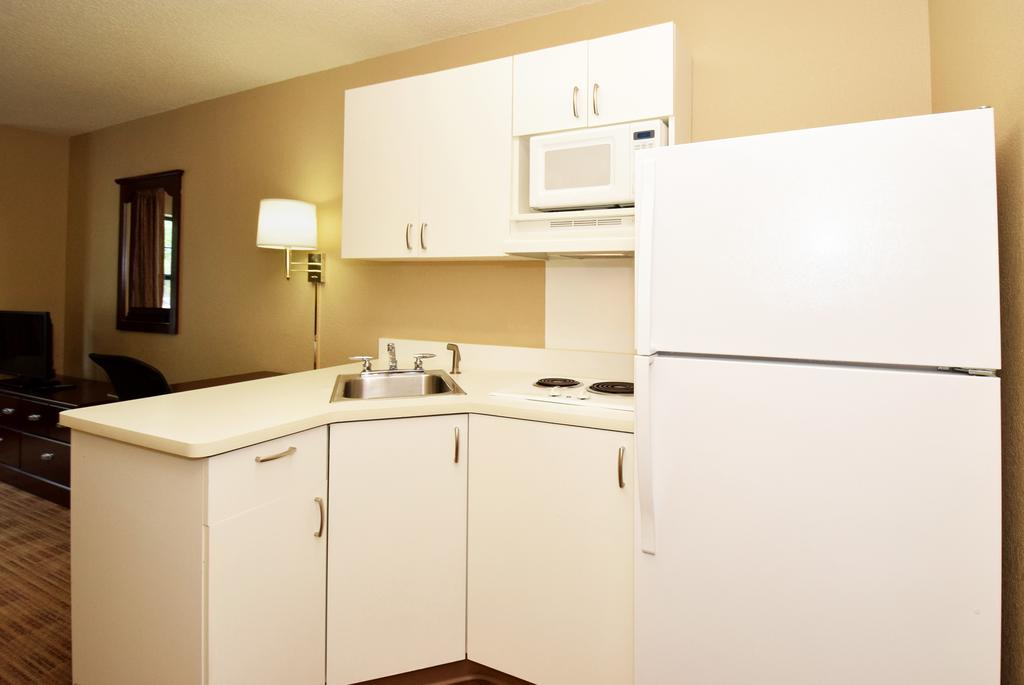 Extended Stay America Select Suites - Hartford - Manchester Buitenkant foto